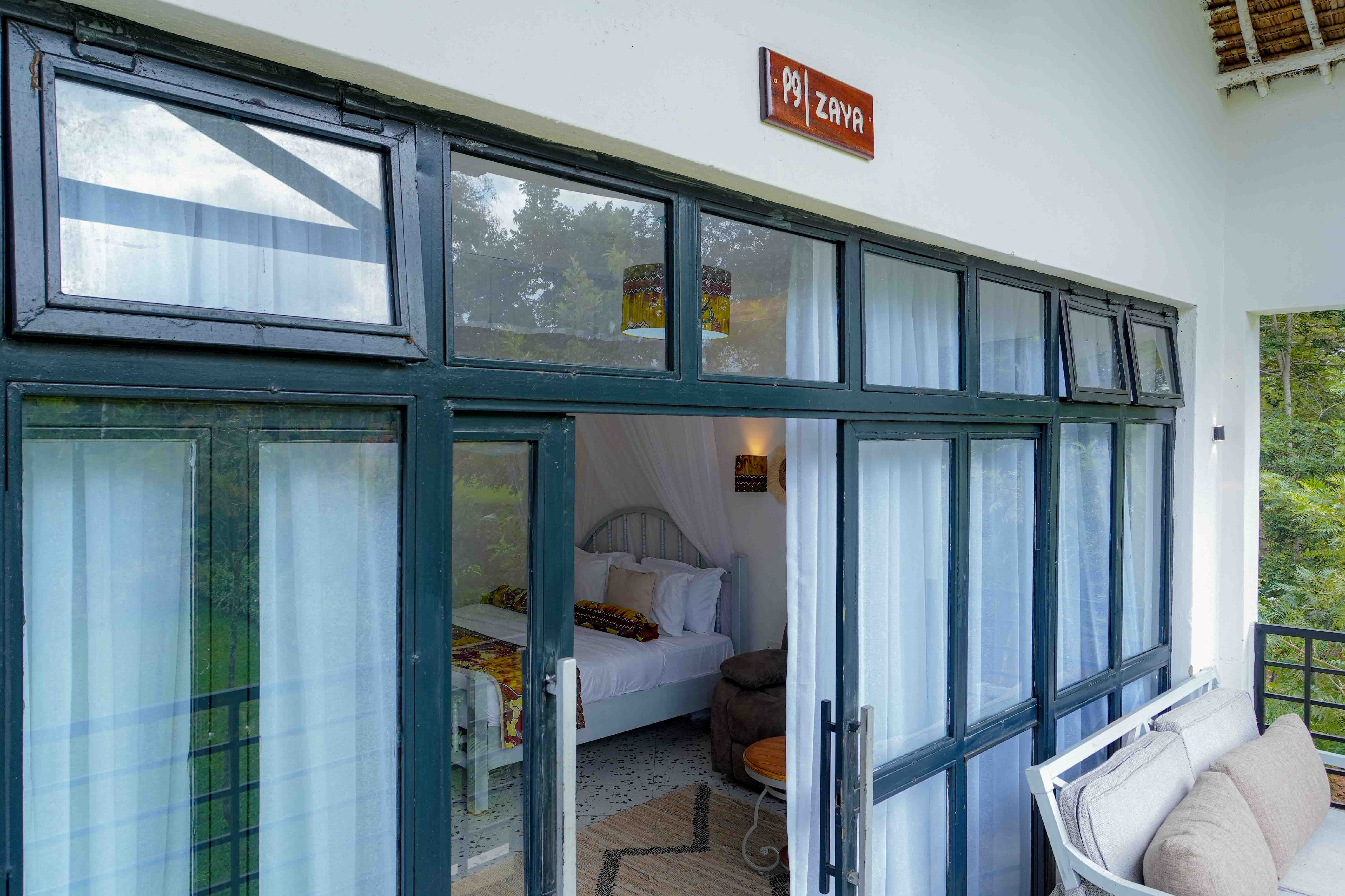 Zaya Suite